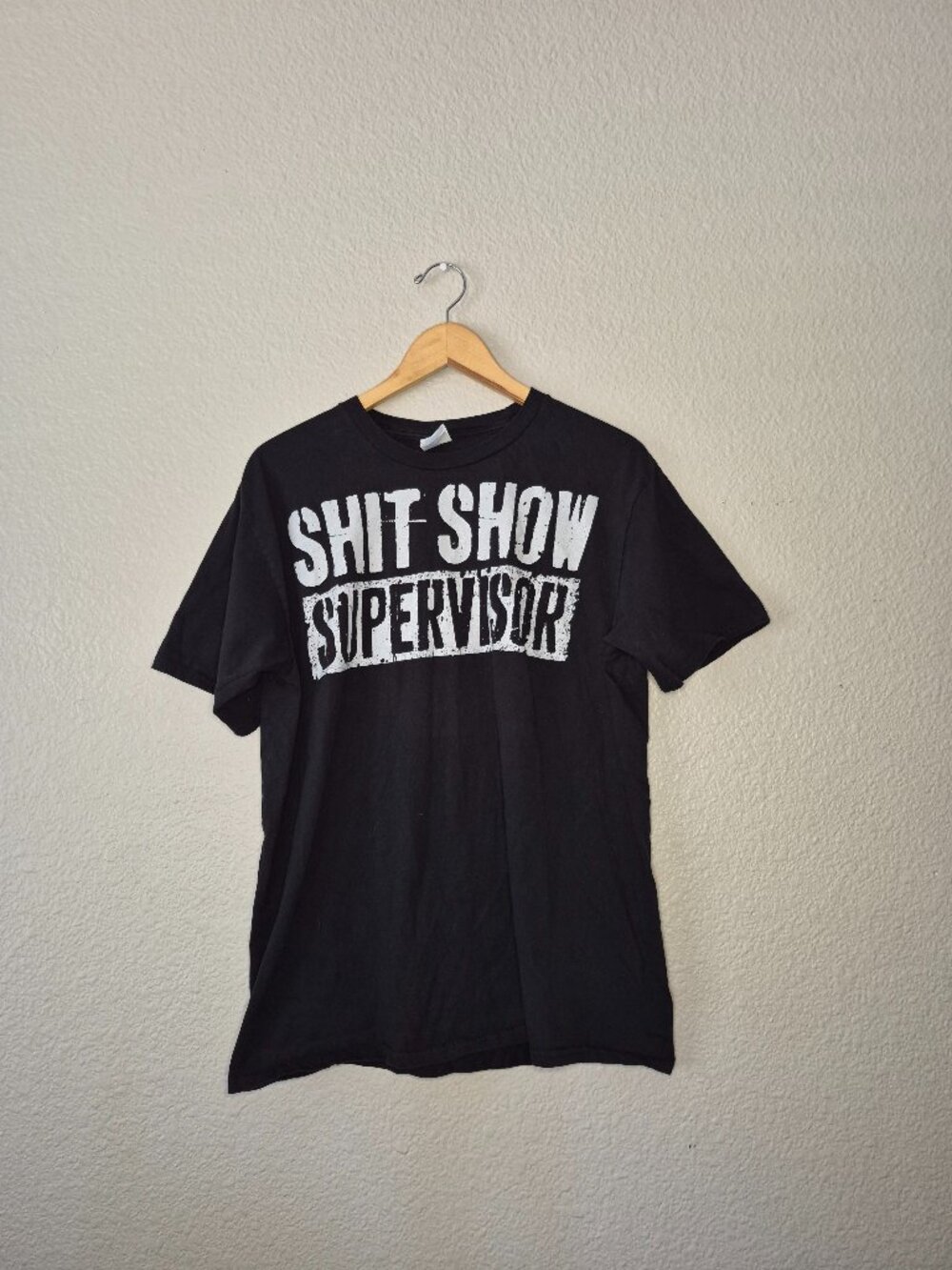 Funny Shitshow Supervisor Funny Supervisor of The Shitshow T-Shirt Size: Large